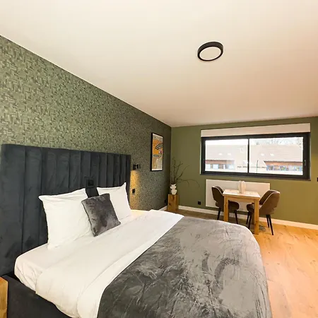 Mr.bernard * De Panne