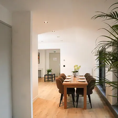 Mr.bernard * De Panne