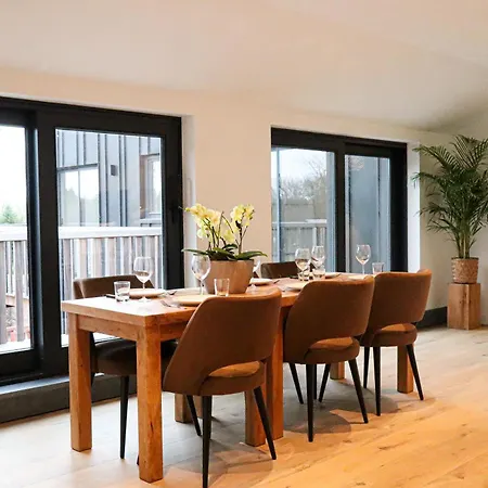 Mr.bernard * De Panne